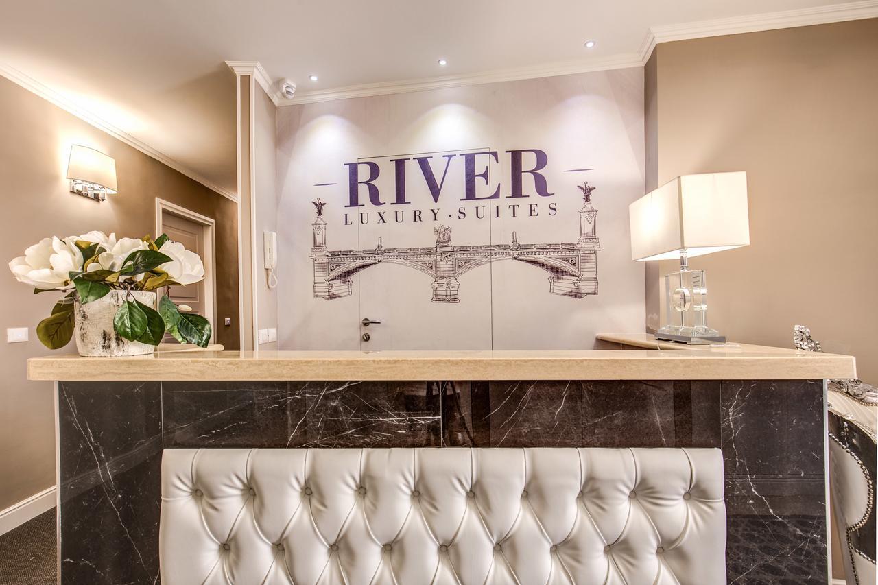 River Luxury Suites โรม ภายนอก รูปภาพ