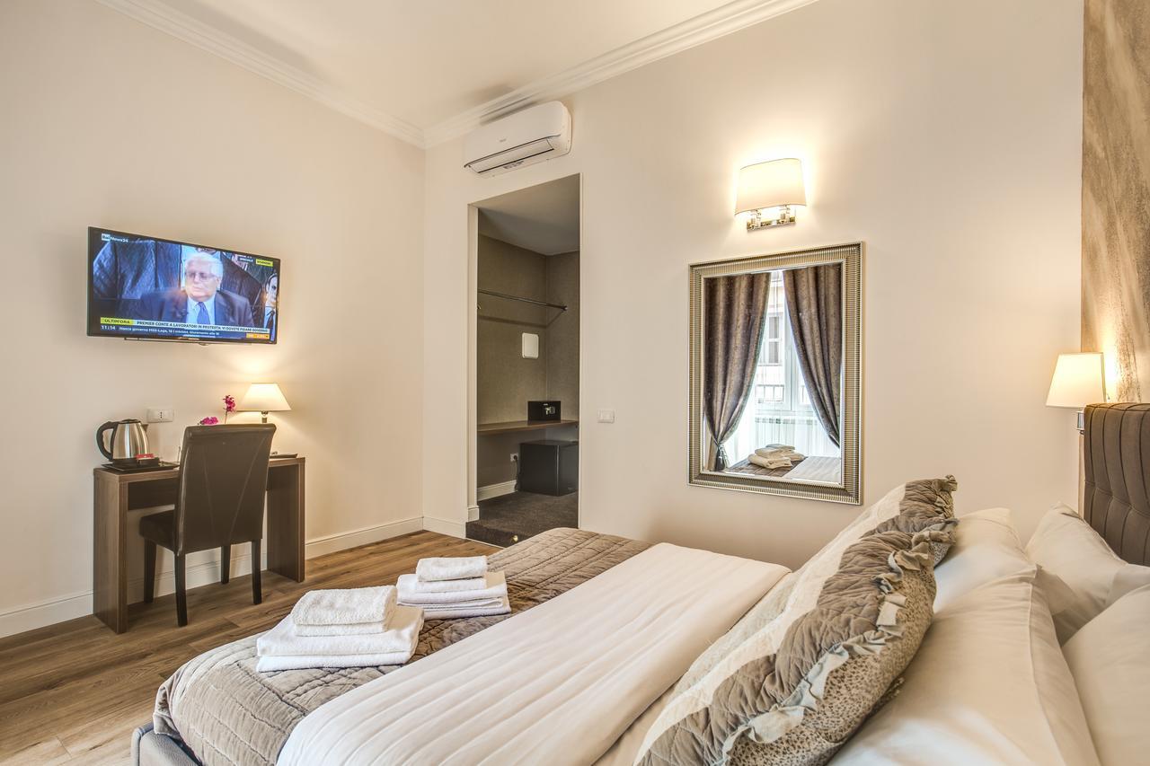 River Luxury Suites โรม ภายนอก รูปภาพ