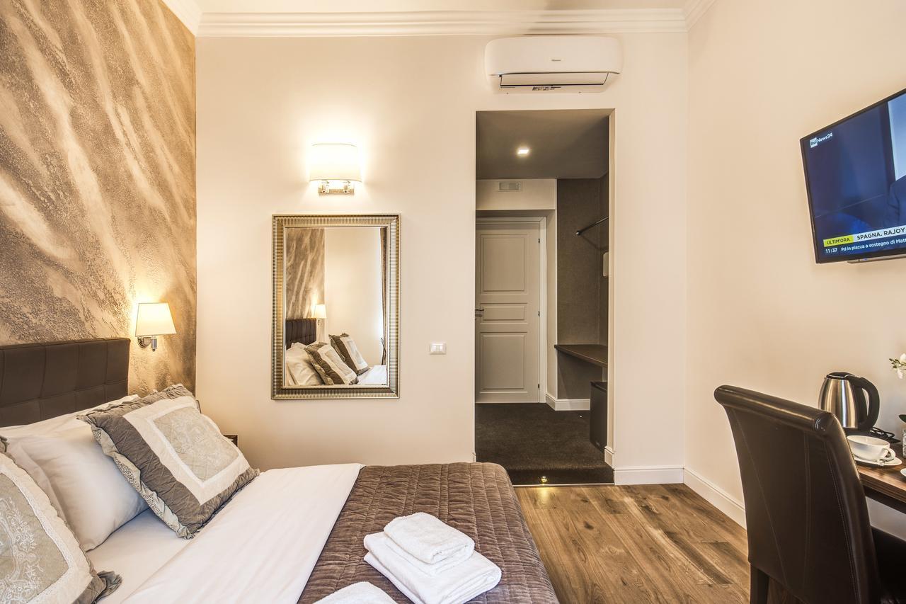 River Luxury Suites โรม ภายนอก รูปภาพ