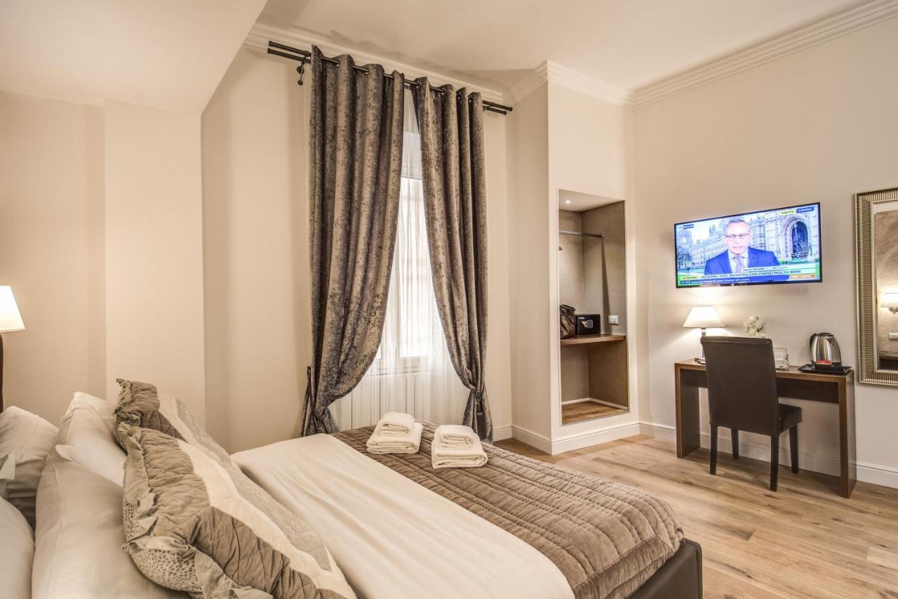 River Luxury Suites โรม ภายนอก รูปภาพ